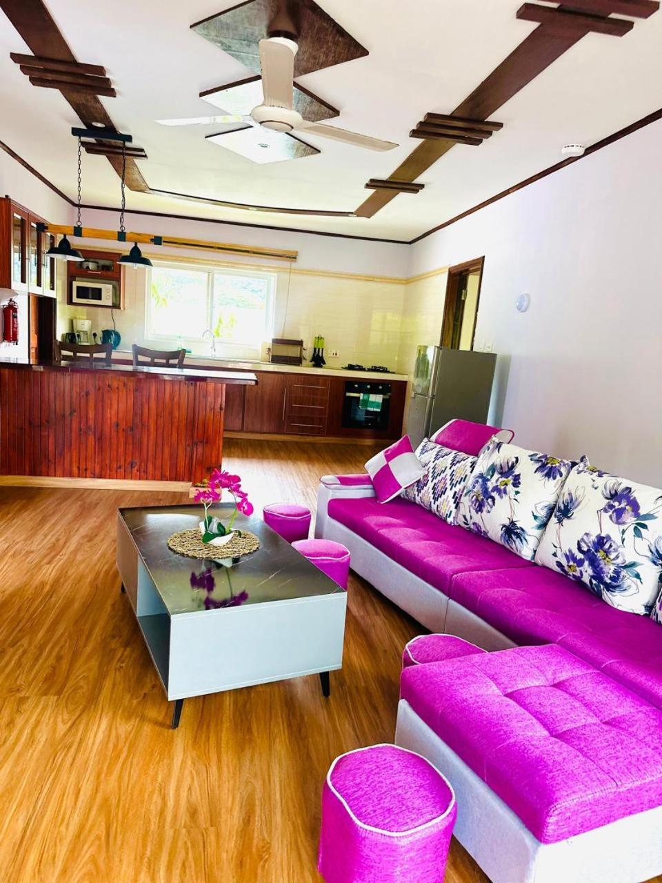 Mokara Holiday Apartment アンス・ロワイヤル エクステリア 写真