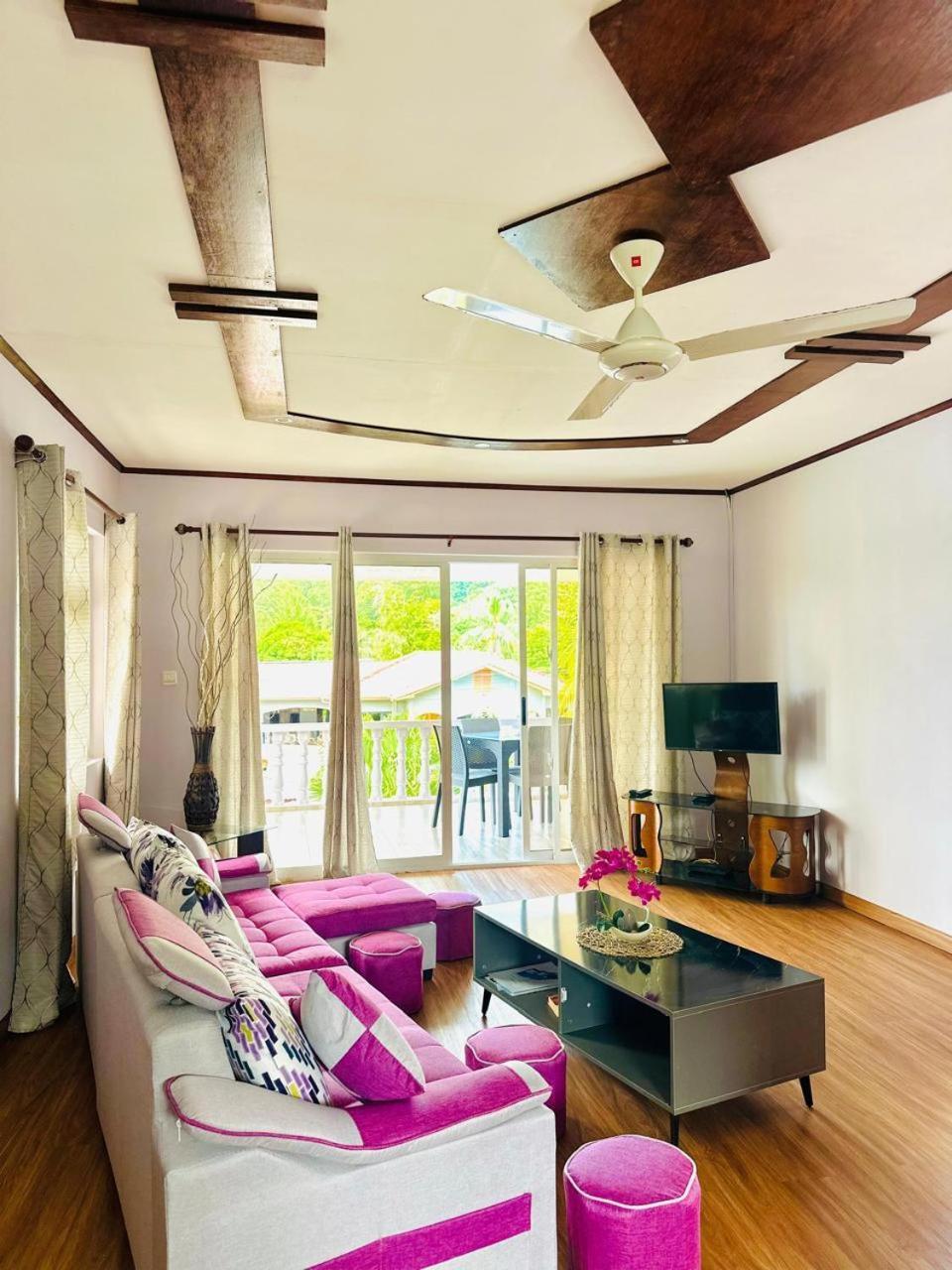 Mokara Holiday Apartment アンス・ロワイヤル エクステリア 写真